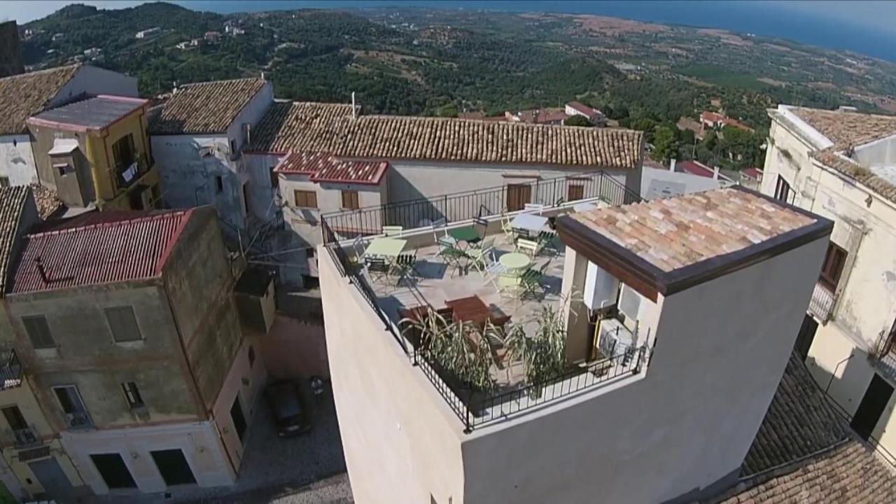 Casa Mazzone Bed & Breakfast Ciro Exterior photo