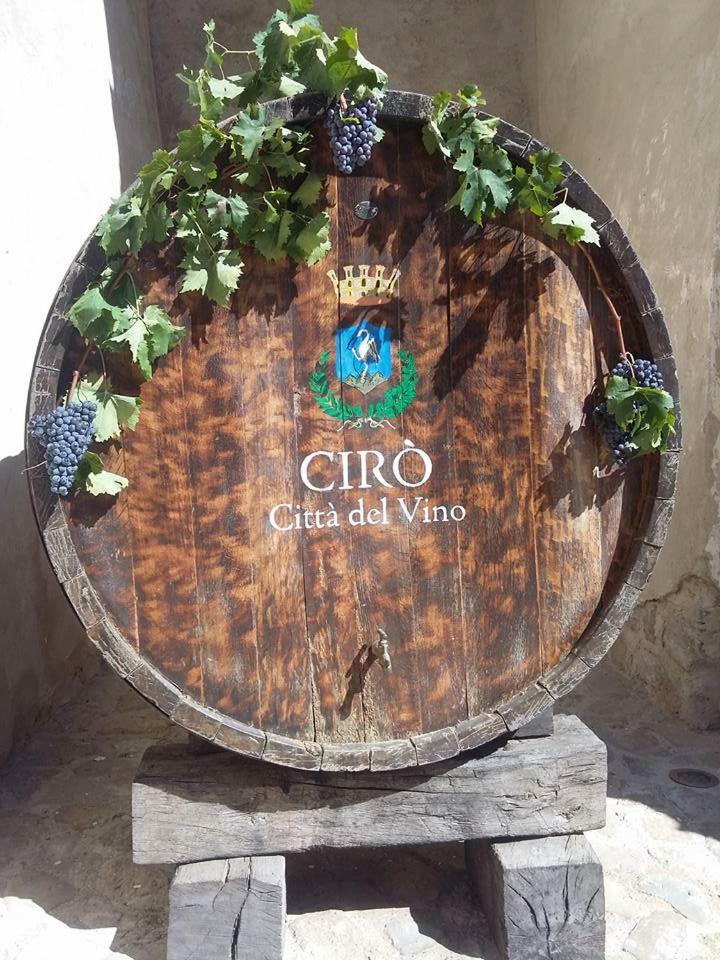 Casa Mazzone Bed & Breakfast Ciro Exterior photo